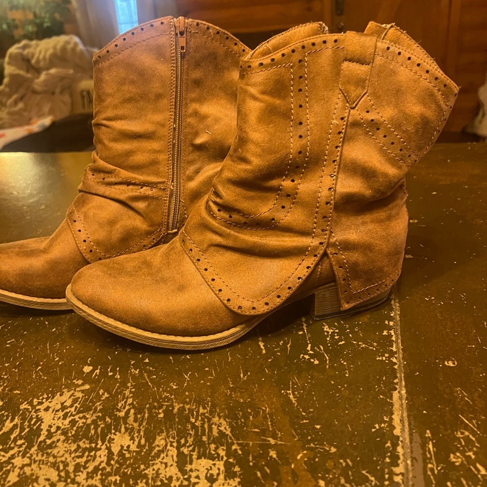 Brown boots